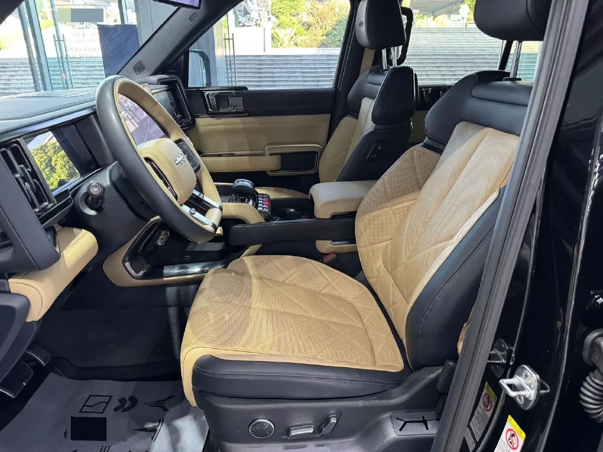 2023 FangChengBao Bao 5 1.5T 194HP L4 E-CVT PHEV 31.8KWH,autocango,china used car exporter,china ev exporter,chinese used car exporter,chinese used ev exporter