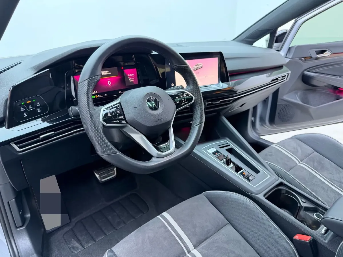 2023 Volkswagen Golf 1.4T 150HP L4 7DCT,autocango,china used car exporter,china ev exporter,chinese used car exporter,chinese used ev exporter