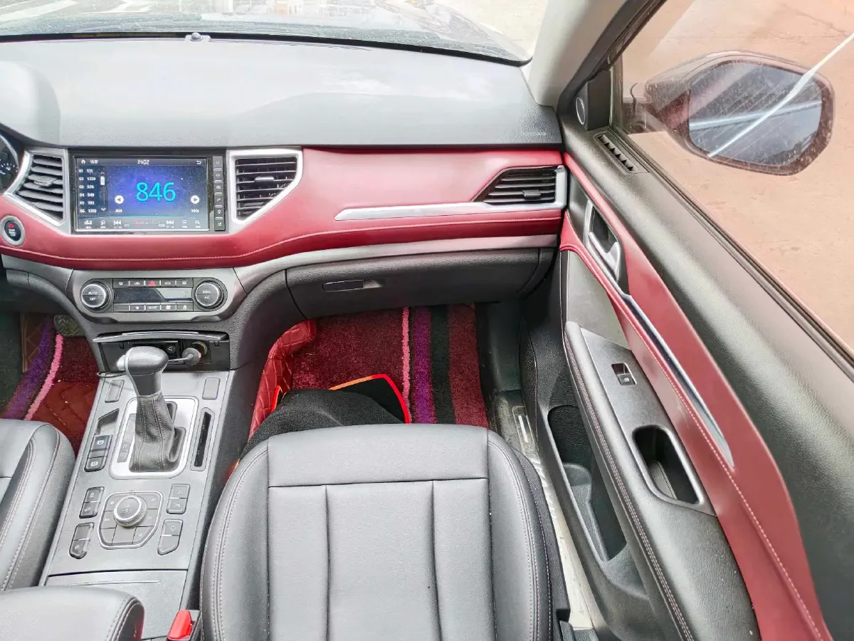2018 Haval H6 1.5T 169HP L4 7DCT,autocango,china used car exporter,china ev exporter,chinese used car exporter,chinese used ev exporter