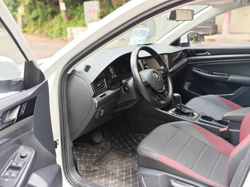 2019 MAXUS T70 2.0T 163HP L4 6AT,autocango,china used car exporter,china ev exporter,chinese used car exporter,chinese used ev exporter