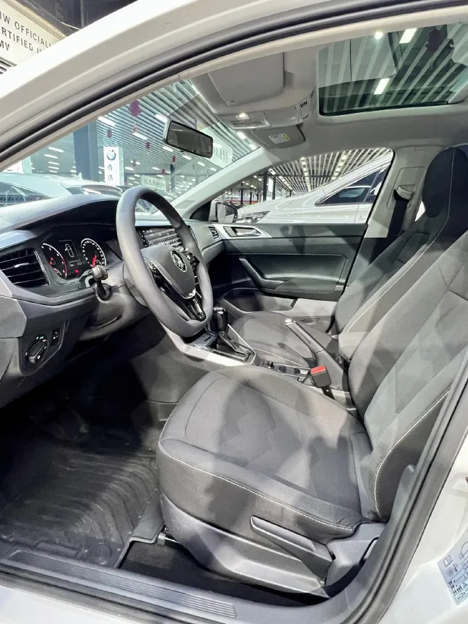 2019 Volkswagen Polo 1.5L 113HP L4 6AT,autocango,china used car exporter,china ev exporter,chinese used car exporter,chinese used ev exporter