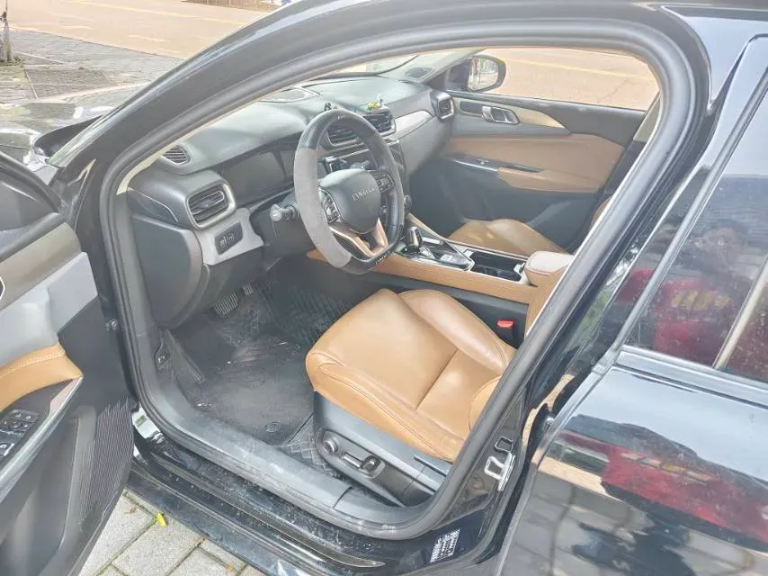 2018 LYNK&CO 03 1.5T 180HP L3 7DCT,autocango,china used car exporter,china ev exporter,chinese used car exporter,chinese used ev exporter