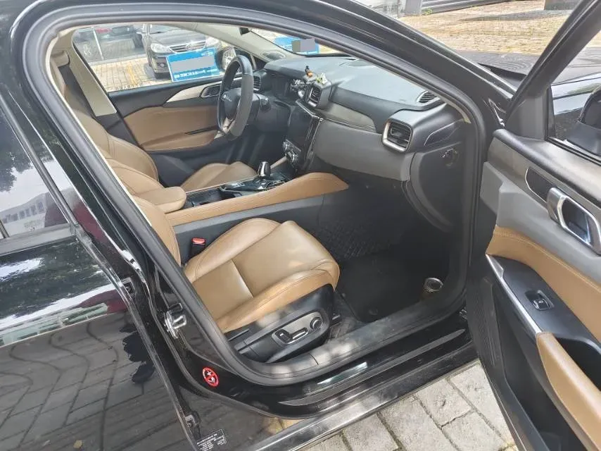 2018 LYNK&CO 03 1.5T 180HP L3 7DCT,autocango,china used car exporter,china ev exporter,chinese used car exporter,chinese used ev exporter