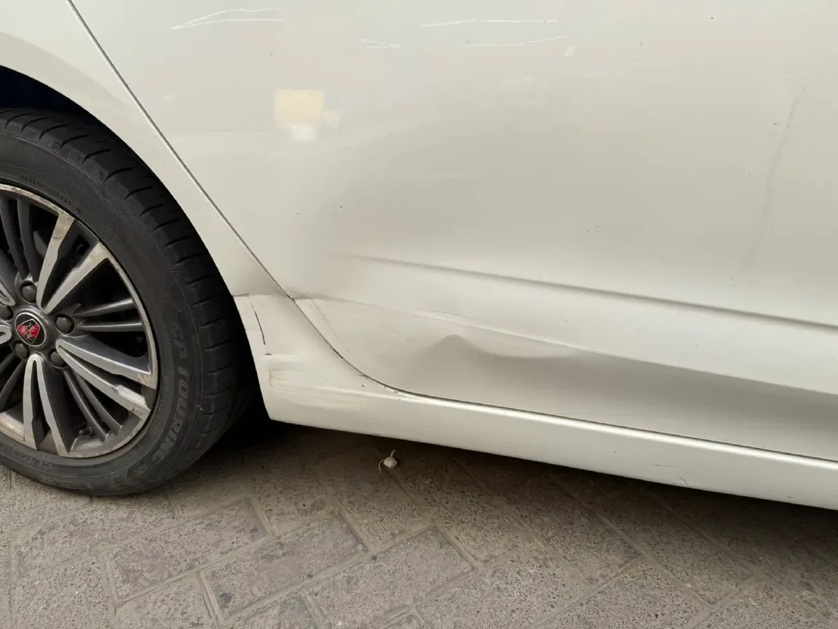 2019 Roewe i5 1.5L 120HP L4 CVT,autocango,china used car exporter,china ev exporter,chinese used car exporter,chinese used ev exporter