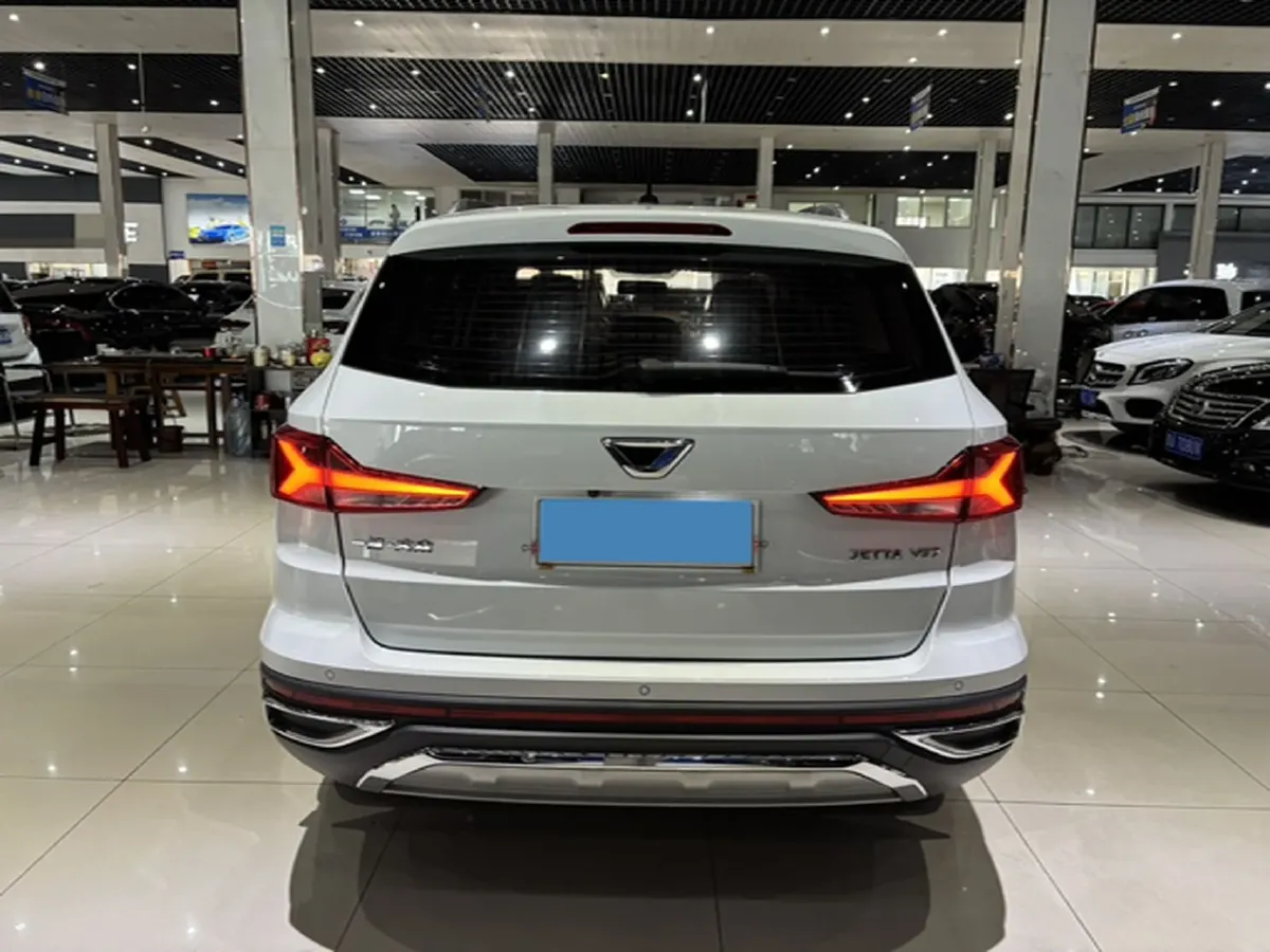 2021 Jetta VS7 1.4T 150HP L4 5MT,autocango,china used car exporter,china ev exporter,chinese used car exporter,chinese used ev exporter