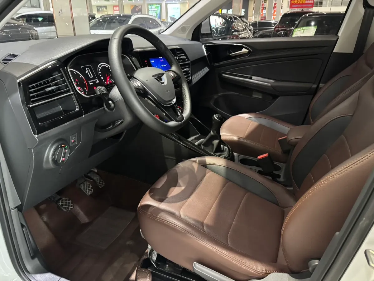 2021 Jetta VS7 1.4T 150HP L4 5MT,autocango,china used car exporter,china ev exporter,chinese used car exporter,chinese used ev exporter