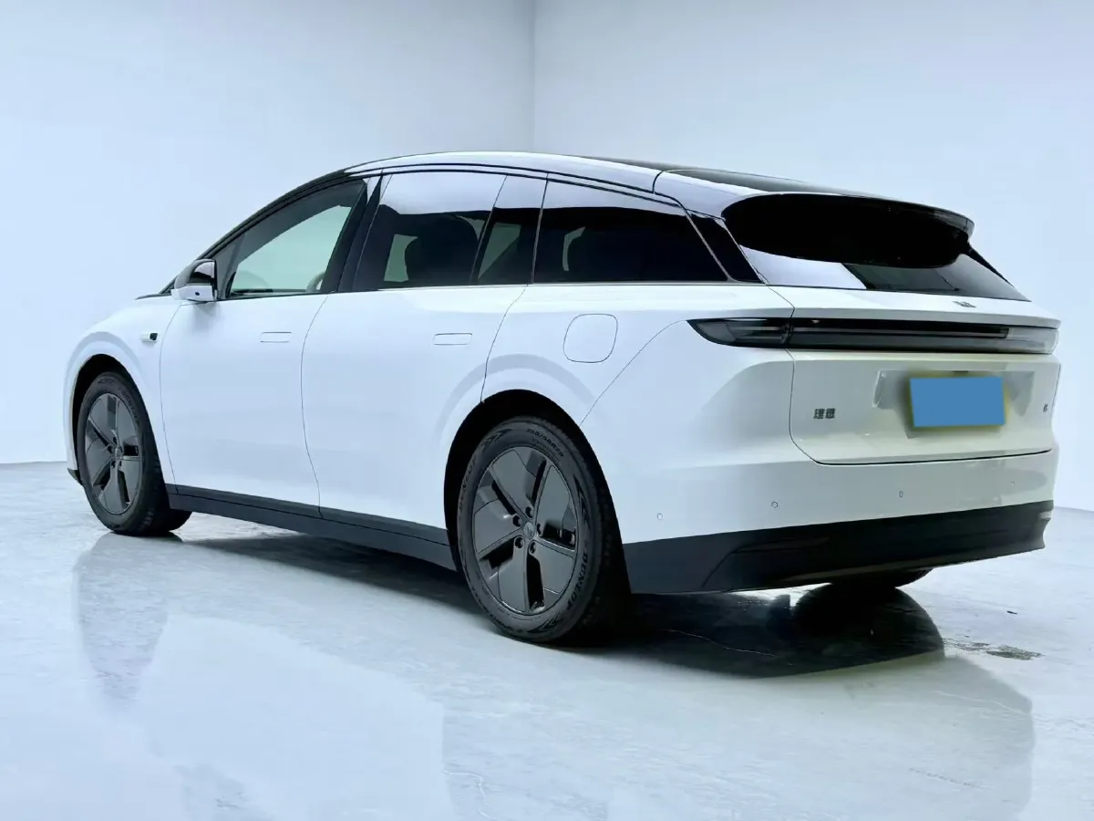 2025 Li i6 BEV,autocango,china used car exporter,china ev exporter,chinese used car exporter,chinese used ev exporter