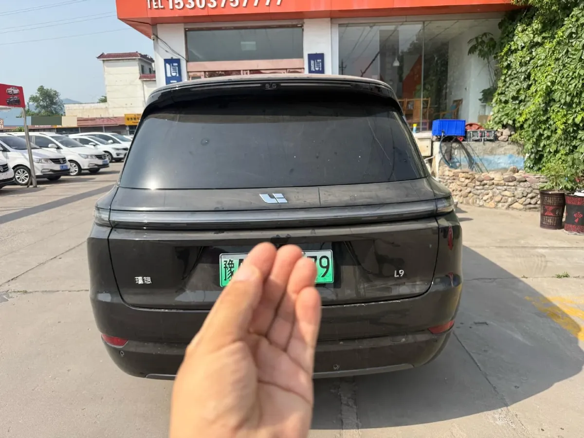 2025 Li L9 Range Extended 154HP REEV,autocango,china used car exporter,china ev exporter,chinese used car exporter,chinese used ev exporter