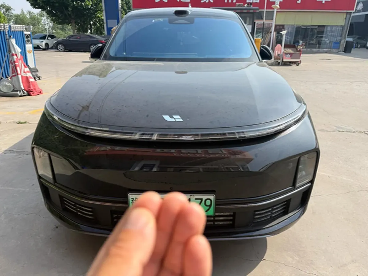 2025 Li L9 Range Extended 154HP REEV,autocango,china used car exporter,china ev exporter,chinese used car exporter,chinese used ev exporter