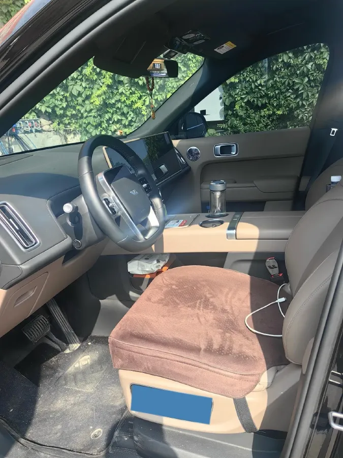 2025 Li L9 Range Extended 154HP REEV,autocango,china used car exporter,china ev exporter,chinese used car exporter,chinese used ev exporter
