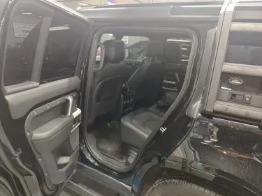2024 Land Rover Defender 3.0T 400HP L6 8AT,autocango,china used car exporter,china ev exporter,chinese used car exporter,chinese used ev exporter