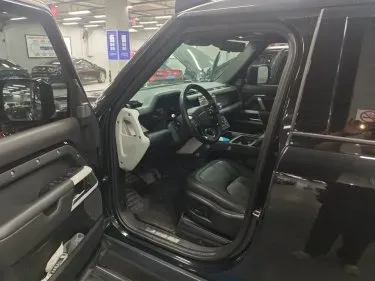 2024 Land Rover Defender 3.0T 400HP L6 8AT,autocango,china used car exporter,china ev exporter,chinese used car exporter,chinese used ev exporter