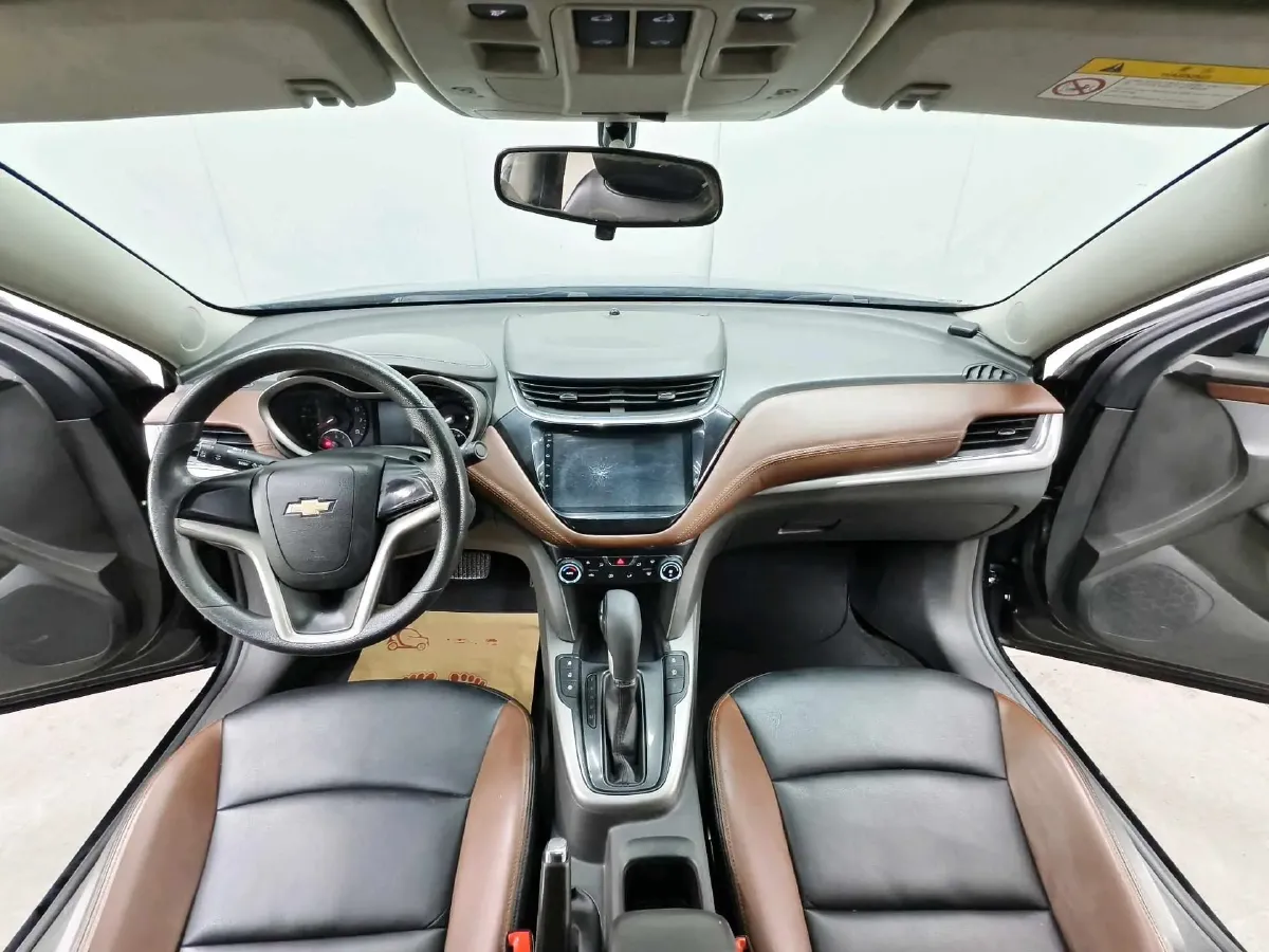 2018 Chevrolet Malibu 1.5T 170HP L4 6AT,autocango,china used car exporter,china ev exporter,chinese used car exporter,chinese used ev exporter