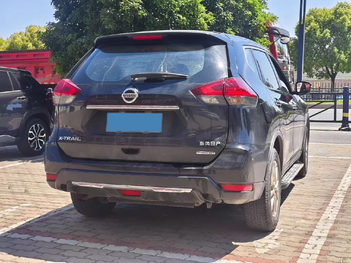 2021 Nissan X-Trail 2.0L 151HP L4 CVT,autocango,china used car exporter,china ev exporter,chinese used car exporter,chinese used ev exporter