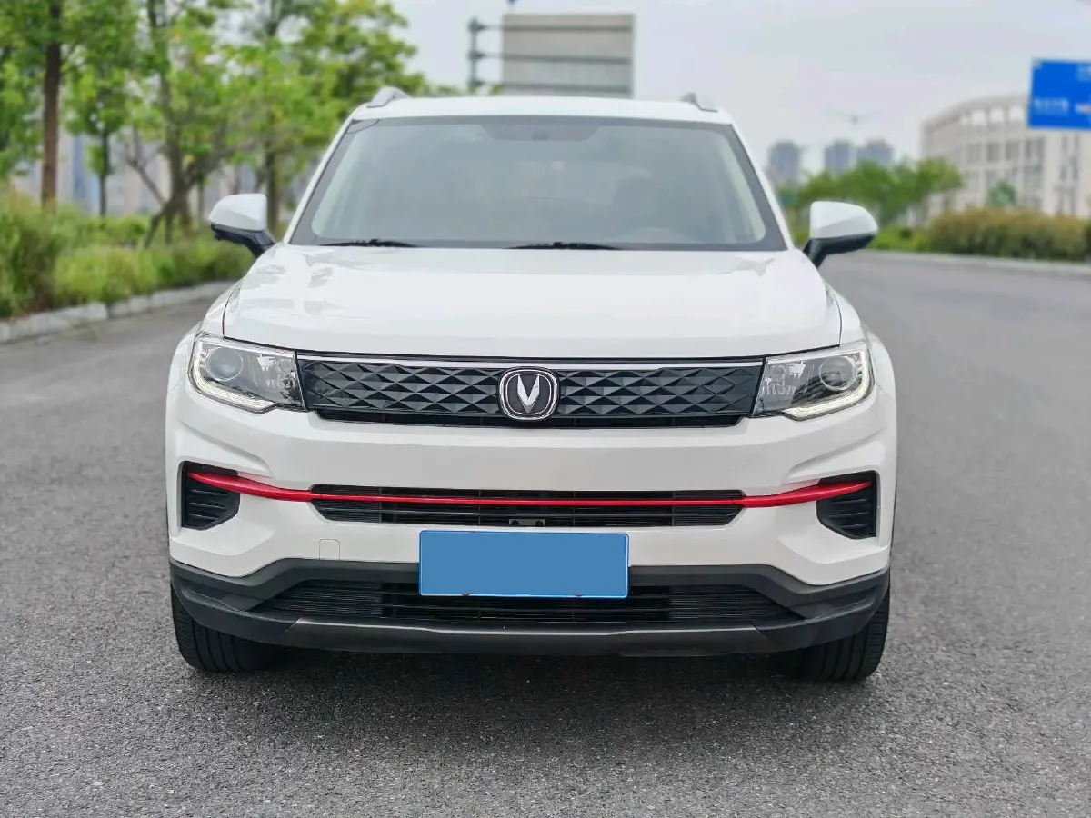 2021 ChangAn CS35 Plus 1.6L 128HP L4 CVT,autocango,china used car exporter,china ev exporter,chinese used car exporter,chinese used ev exporter