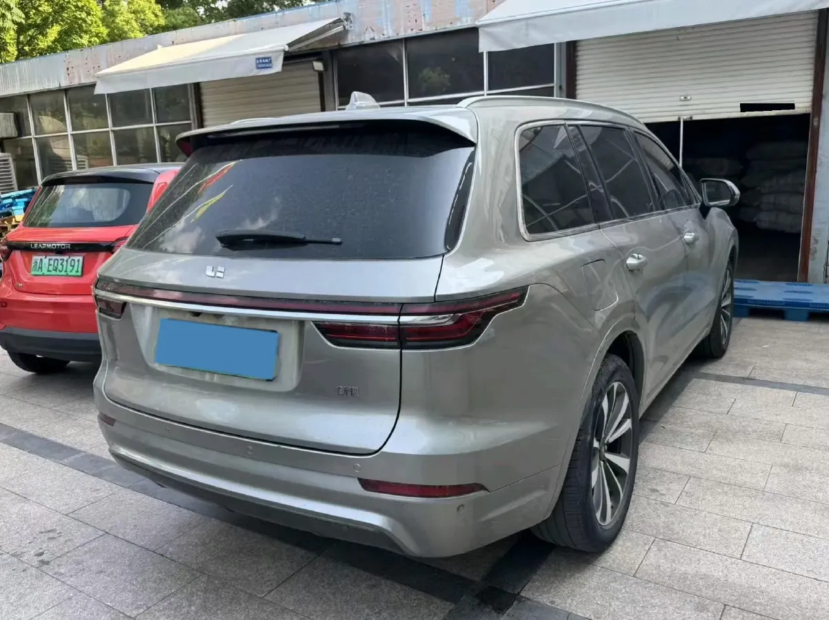 2020 Li ONE Range Extended 131HP REEV 40.5KWH,autocango,china used car exporter,china ev exporter,chinese used car exporter,chinese used ev exporter