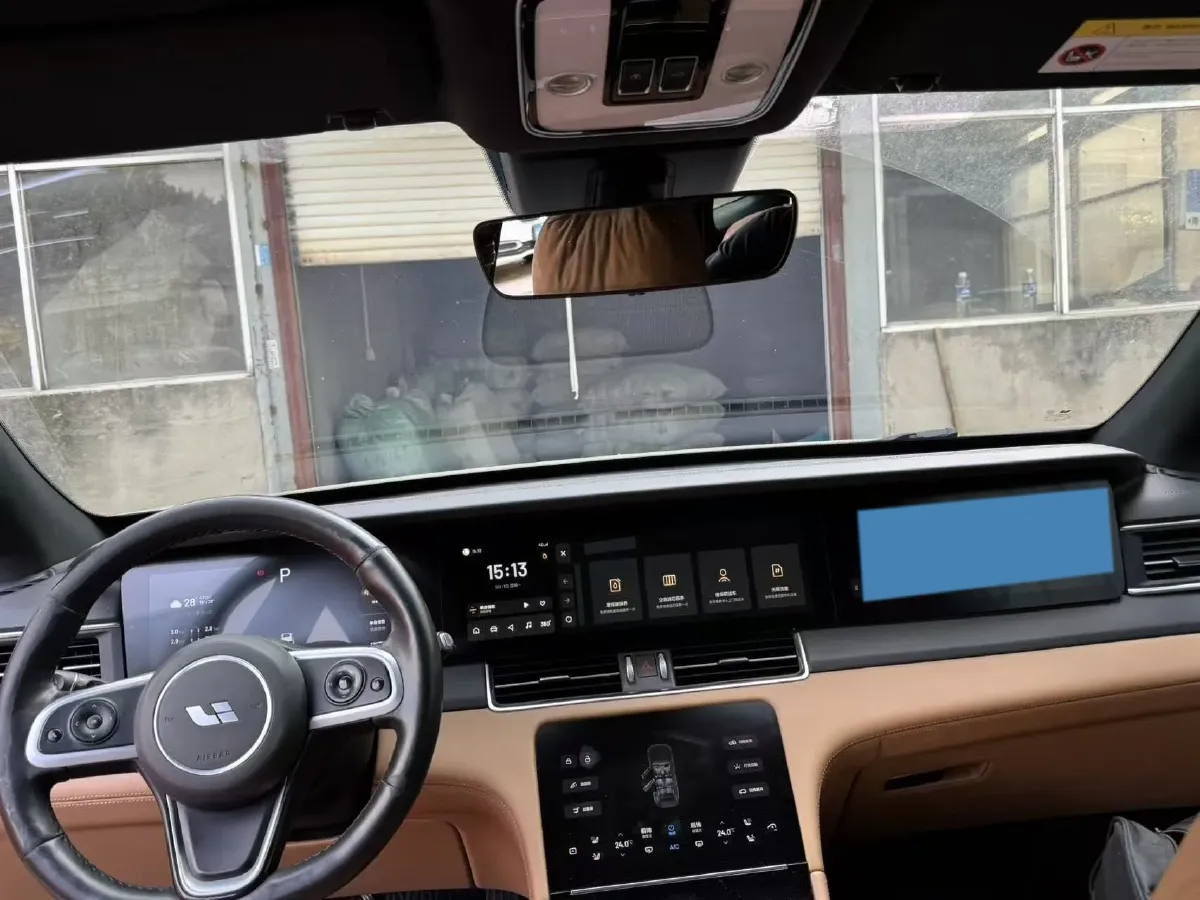 2020 Li ONE Range Extended 131HP REEV 40.5KWH,autocango,china used car exporter,china ev exporter,chinese used car exporter,chinese used ev exporter