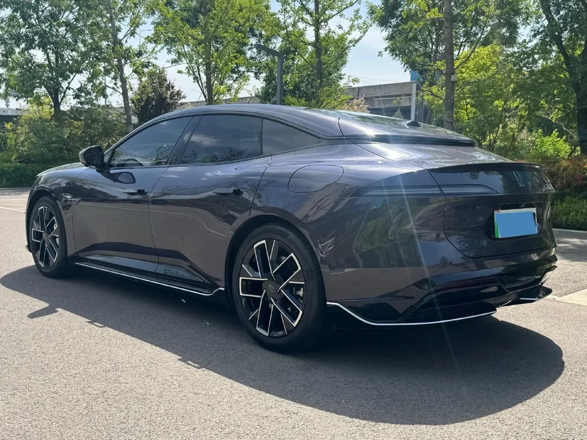 2025 Avatr 06 BEV,autocango,china used car exporter,china ev exporter,chinese used car exporter,chinese used ev exporter