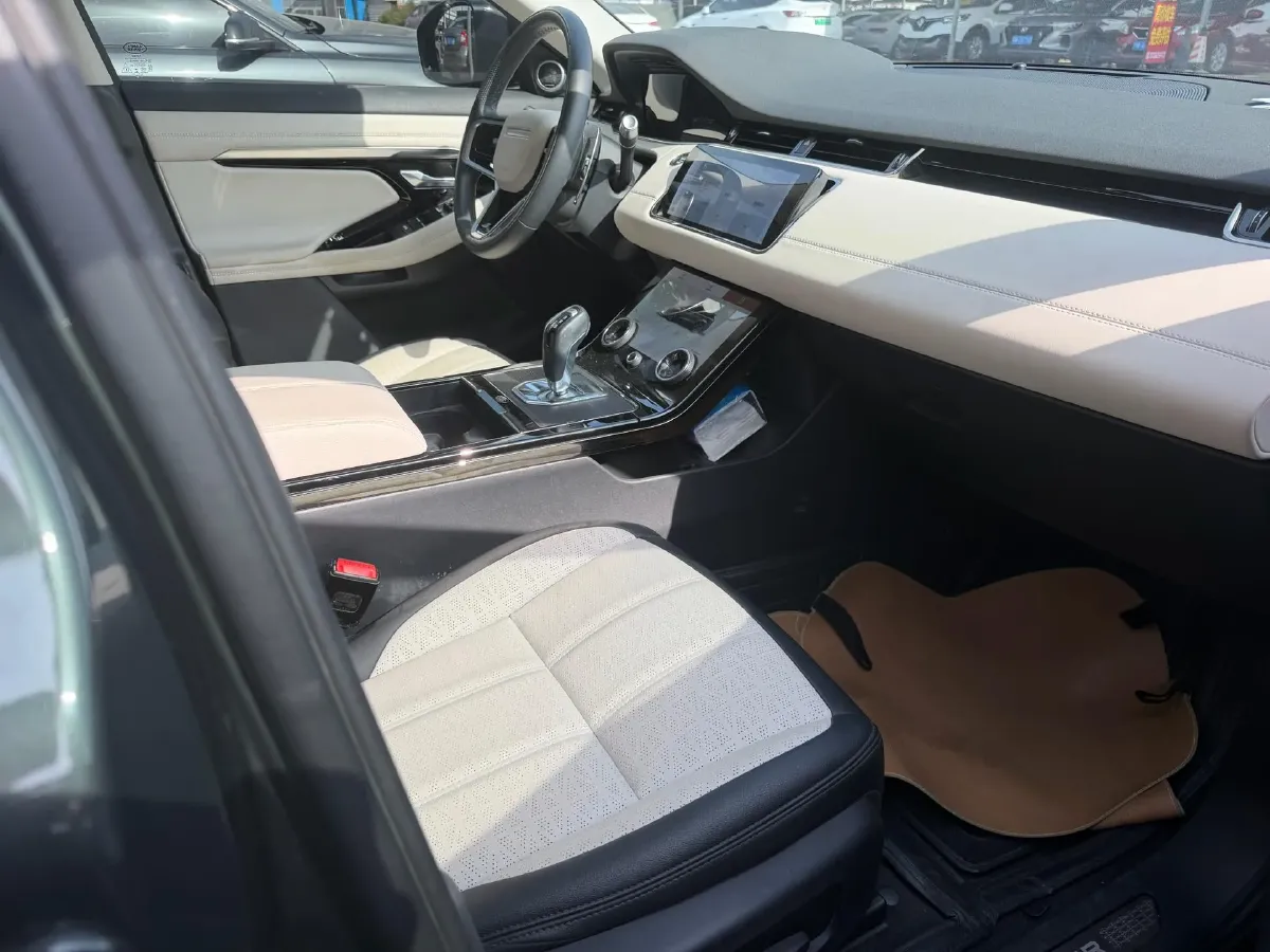 2021 Land Rover Range Rover Evoque 2.0T 249HP L4 9AT,autocango,china used car exporter,china ev exporter,chinese used car exporter,chinese used ev exporter