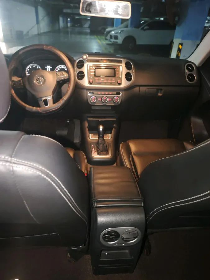 2017 Haval H9 2.0T 190HP L4 8AT,autocango,china used car exporter,china ev exporter,chinese used car exporter,chinese used ev exporter