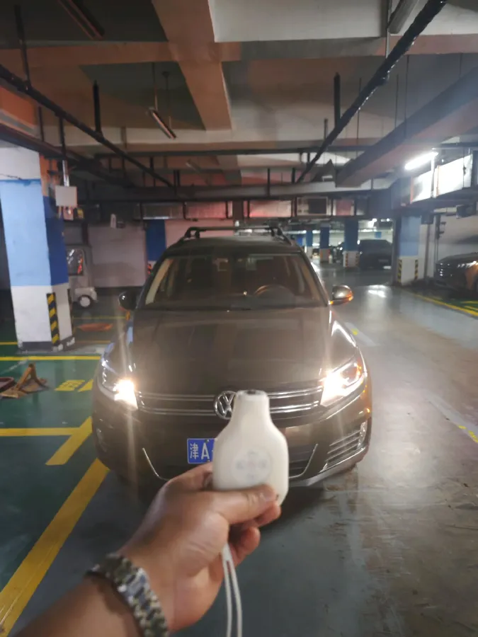 2017 Haval H9 2.0T 190HP L4 8AT,autocango,china used car exporter,china ev exporter,chinese used car exporter,chinese used ev exporter