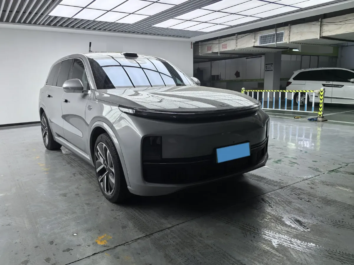 2022 Li L9 Range Extended 154HP REEV 42.6KWH,autocango,china used car exporter,china ev exporter,chinese used car exporter,chinese used ev exporter