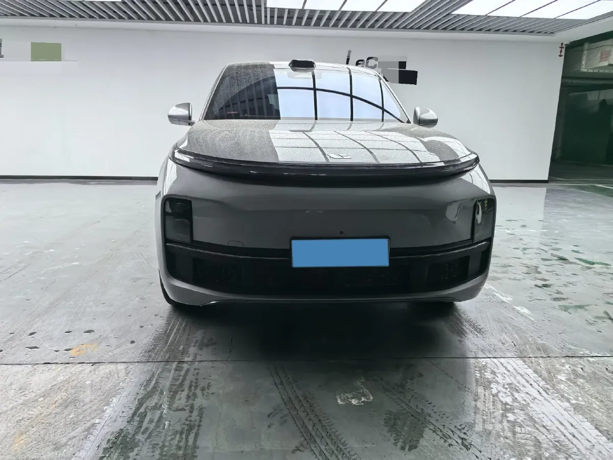 2022 Li L9 Range Extended 154HP REEV 42.6KWH,autocango,china used car exporter,china ev exporter,chinese used car exporter,chinese used ev exporter