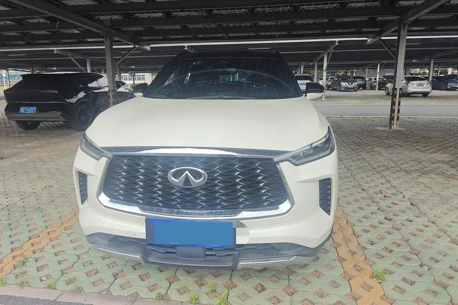 2022 Infiniti QX60 2.0T 252HP L4 9AT,autocango,china used car exporter,china ev exporter,chinese used car exporter,chinese used ev exporter