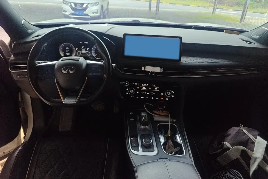 2022 Infiniti QX60 2.0T 252HP L4 9AT,autocango,china used car exporter,china ev exporter,chinese used car exporter,chinese used ev exporter