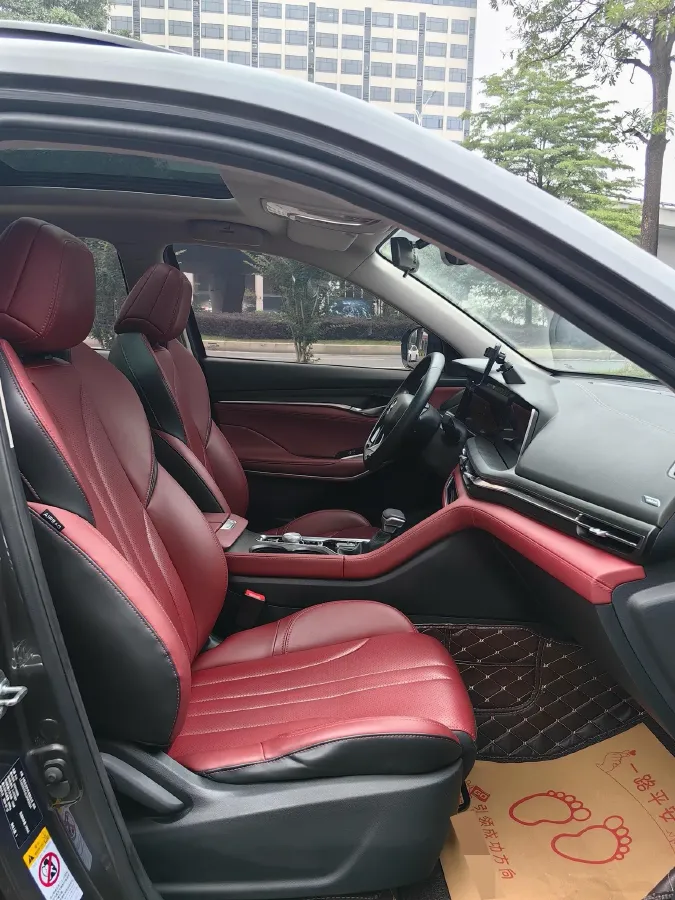 2020 ChangAn CS75 Plus 1.5T 178HP L4 6AT,autocango,china used car exporter,china ev exporter,chinese used car exporter,chinese used ev exporter