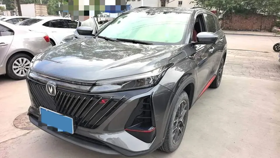 2022 ChangAn CS75 Plus 1.5T 188HP L4 8AT,autocango,china used car exporter,china ev exporter,chinese used car exporter,chinese used ev exporter