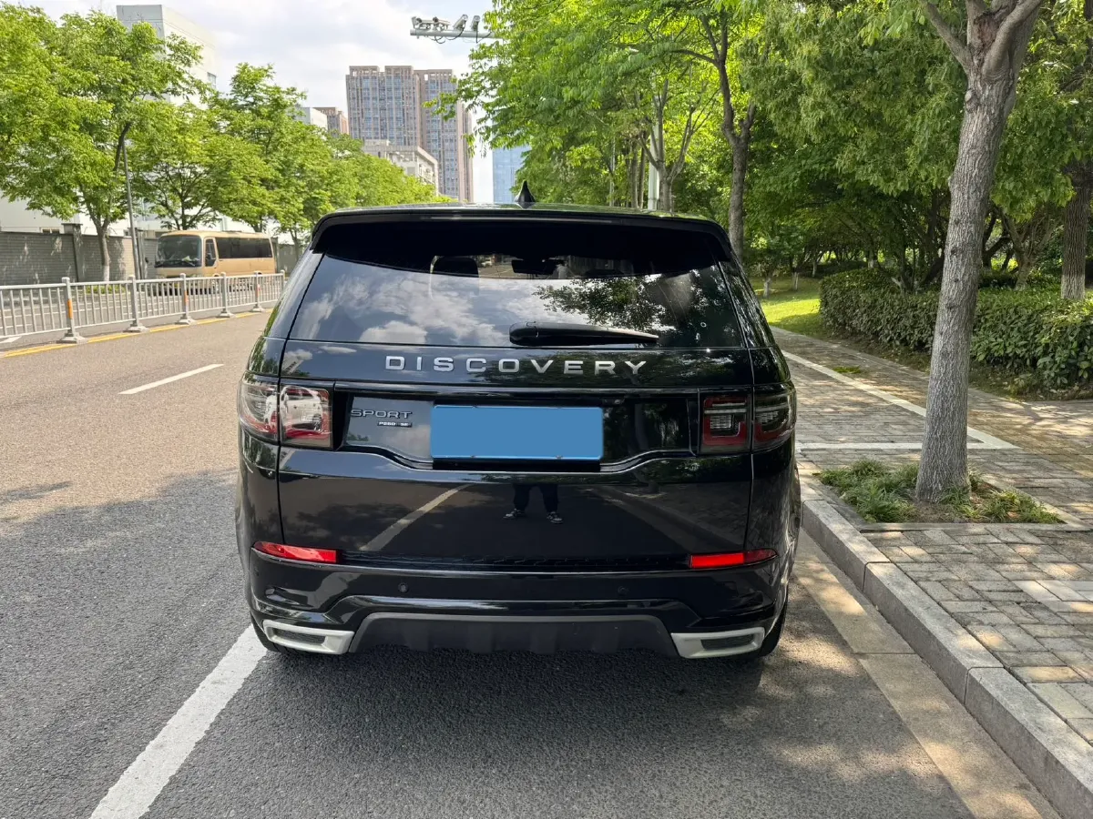 2021 Land Rover Discovery Sport 2.0T 249HP L4 9AT,autocango,china used car exporter,china ev exporter,chinese used car exporter,chinese used ev exporter