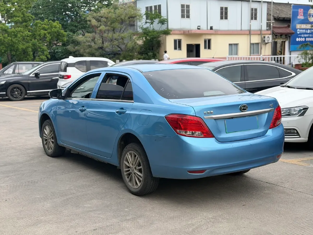 2018 BYD e5 BEV 60.48KWH,autocango,china used car exporter,china ev exporter,chinese used car exporter,chinese used ev exporter