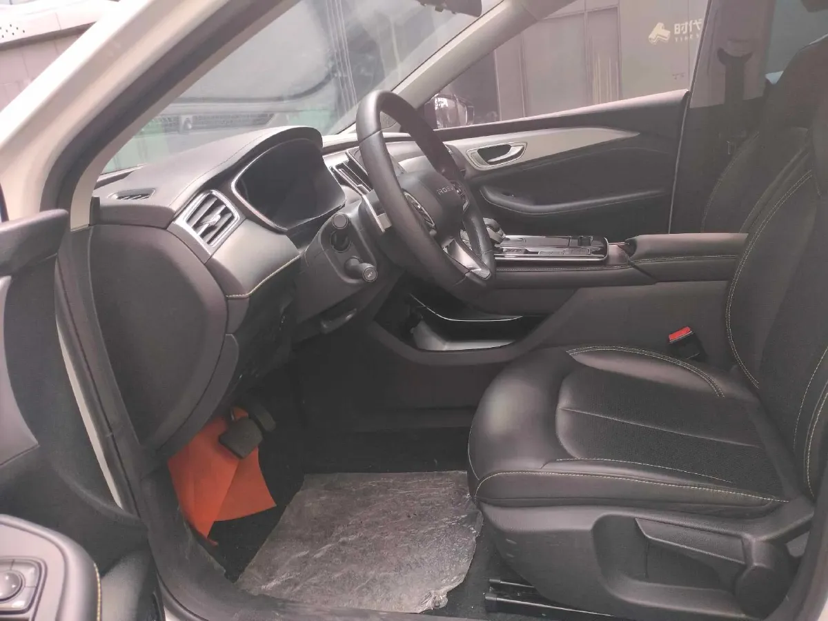 2020 Roewe i6 MAX 1.5T 173HP L4 7DCT,autocango,china used car exporter,china ev exporter,chinese used car exporter,chinese used ev exporter