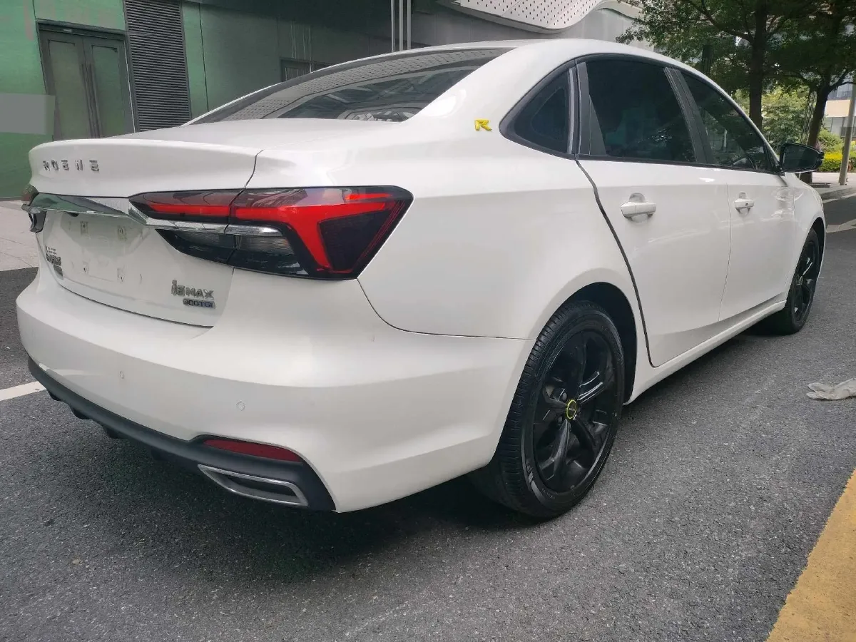 2020 Roewe i6 MAX 1.5T 173HP L4 7DCT,autocango,china used car exporter,china ev exporter,chinese used car exporter,chinese used ev exporter