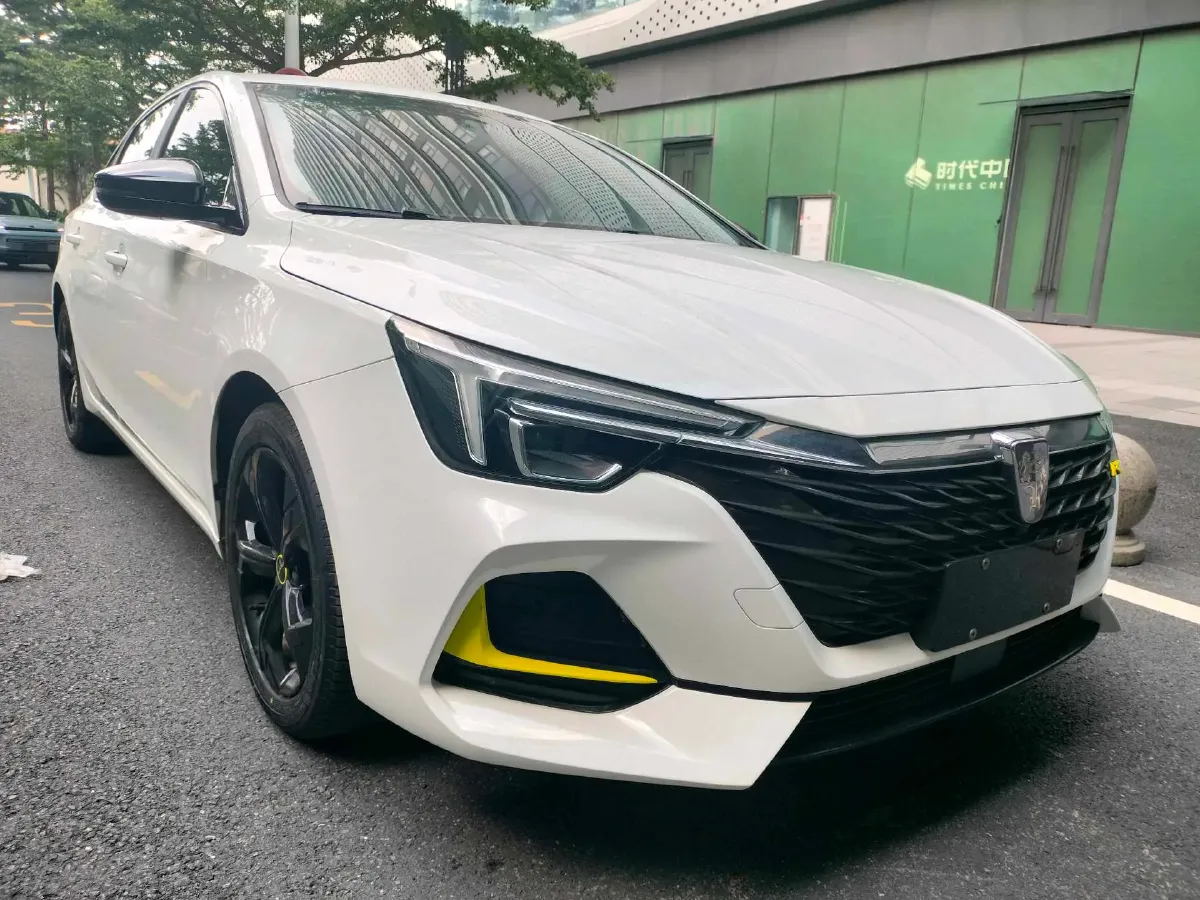 2020 Roewe i6 MAX 1.5T 173HP L4 7DCT,autocango,china used car exporter,china ev exporter,chinese used car exporter,chinese used ev exporter