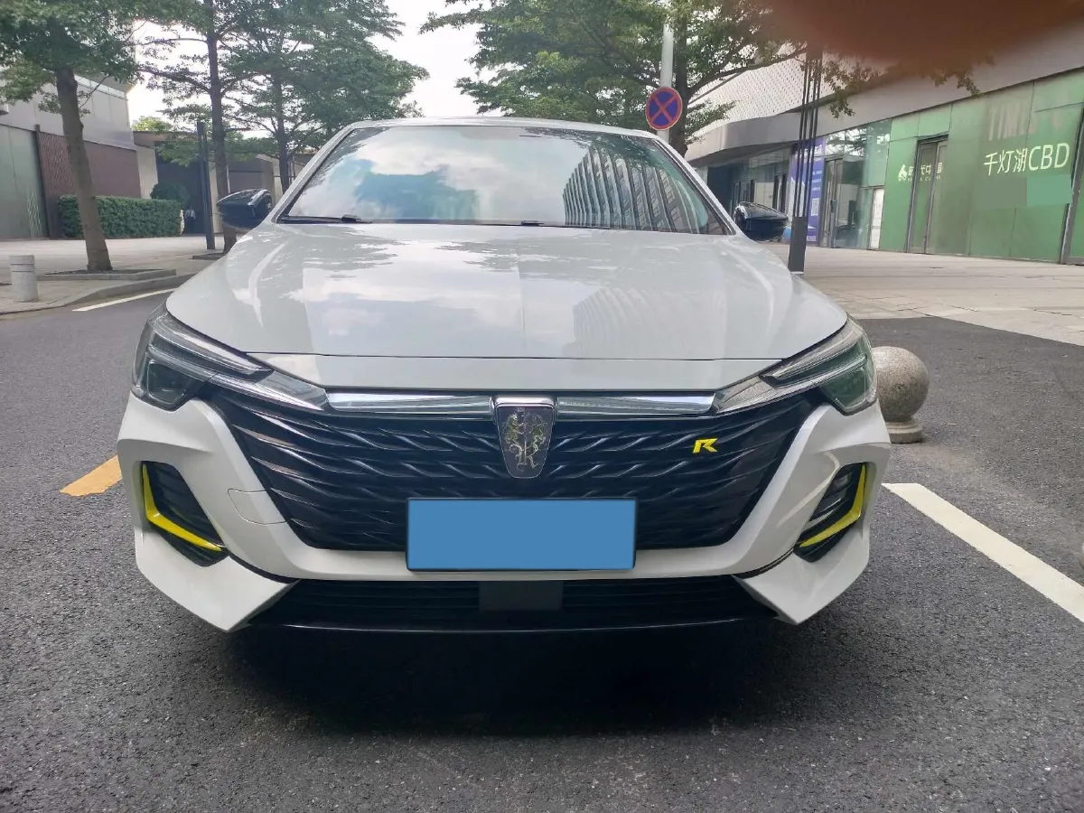 2020 Roewe i6 MAX 1.5T 173HP L4 7DCT,autocango,china used car exporter,china ev exporter,chinese used car exporter,chinese used ev exporter