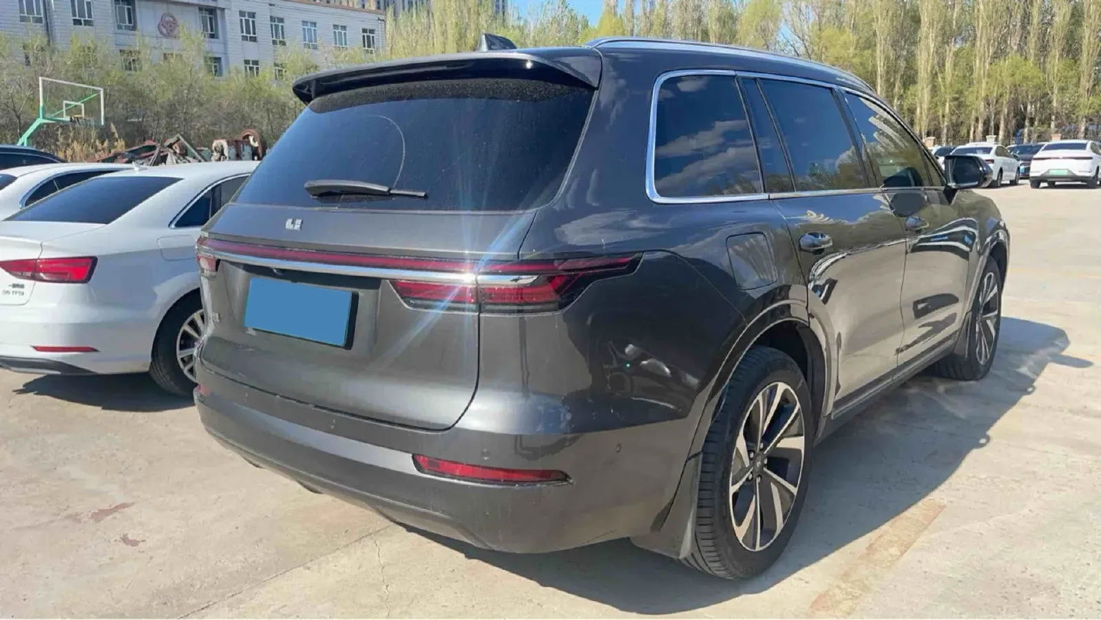 2021 Li ONE Range Extended 131HP REEV 40.5KWH,autocango,china used car exporter,china ev exporter,chinese used car exporter,chinese used ev exporter