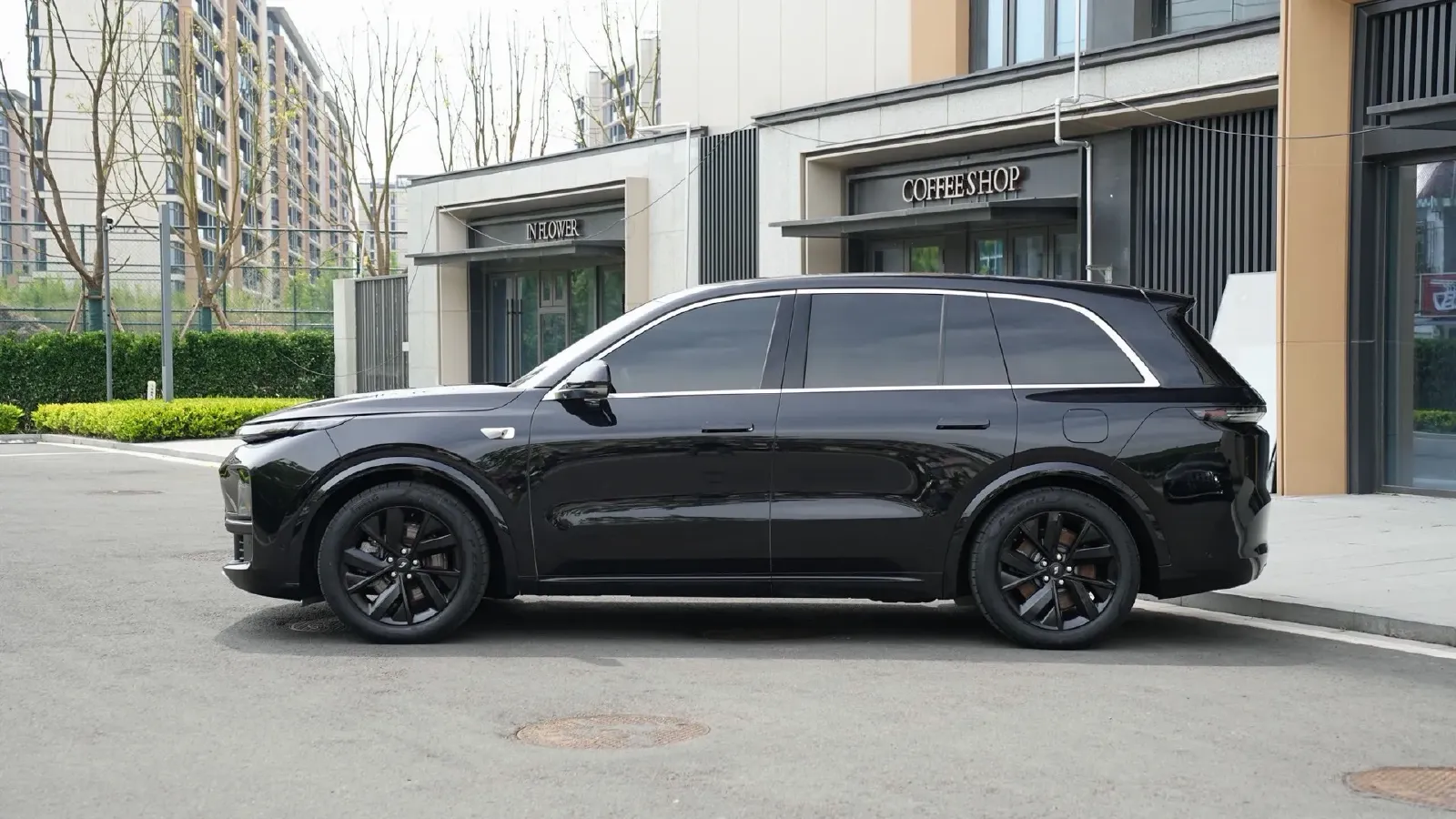 2023 Li L8 Range Extended 154HP REEV 40.9KWH,autocango,china used car exporter,china ev exporter,chinese used car exporter,chinese used ev exporter