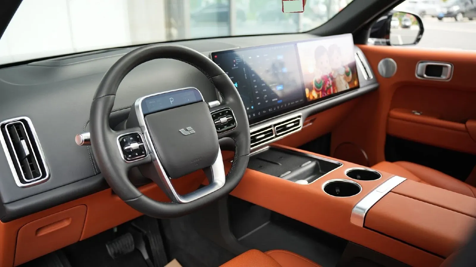 2023 Li L8 Range Extended 154HP REEV 40.9KWH,autocango,china used car exporter,china ev exporter,chinese used car exporter,chinese used ev exporter