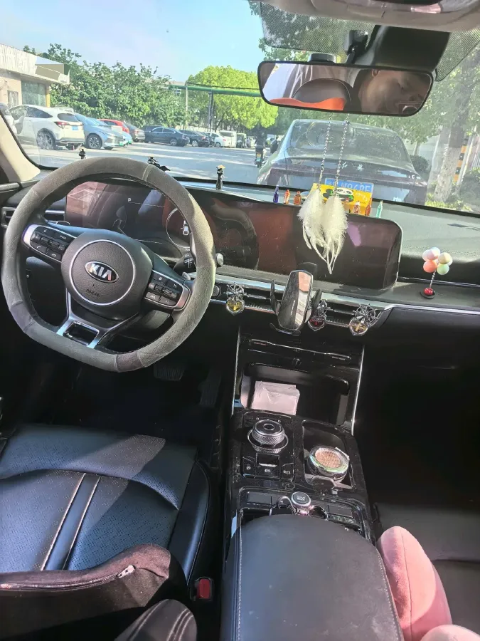 2020 Kia K5 1.5T 170HP L4 7DCT,autocango,china used car exporter,china ev exporter,chinese used car exporter,chinese used ev exporter