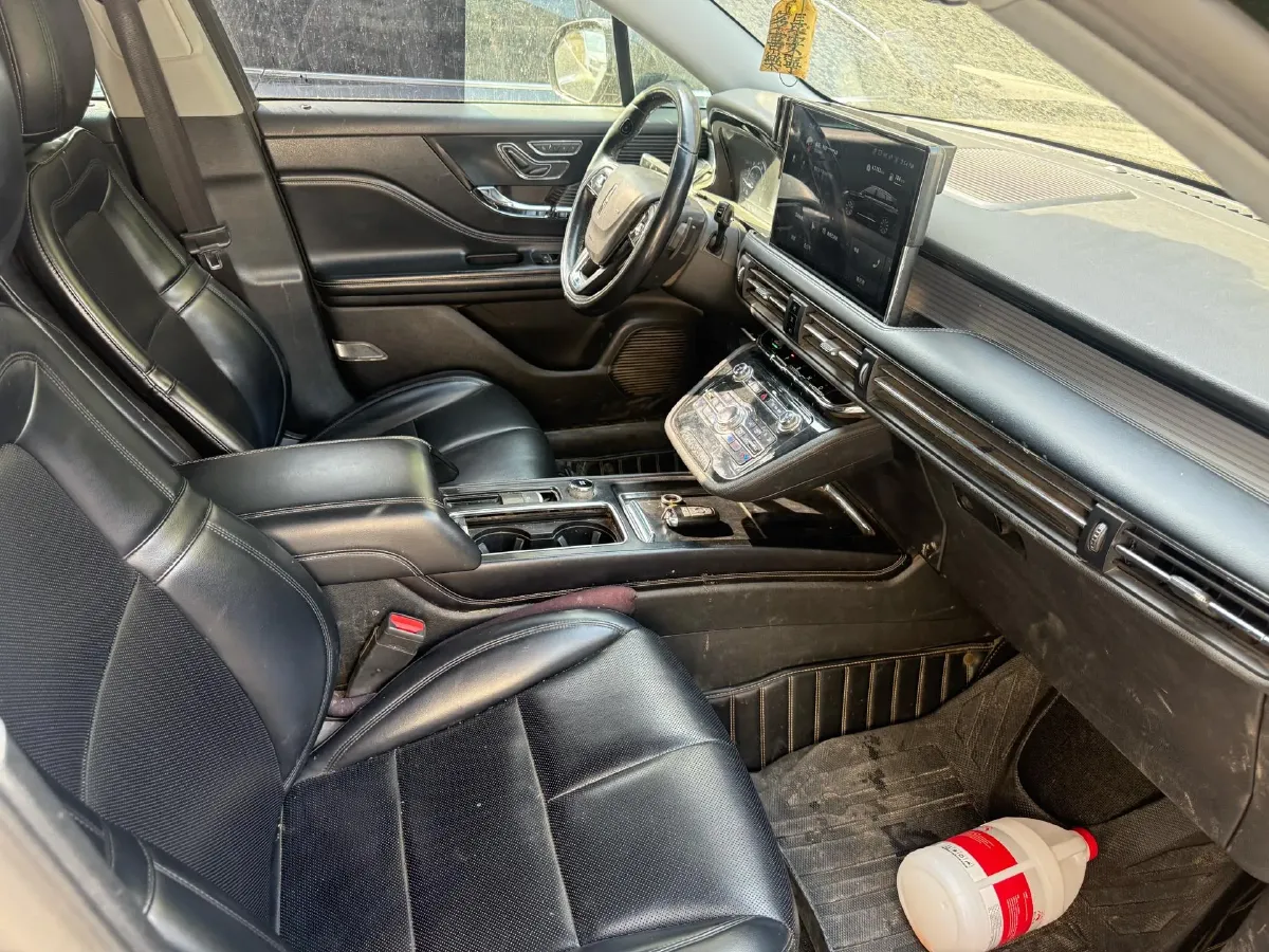 2021 Lincoln Corsair 2.0T 245HP L4 8AT,autocango,china used car exporter,china ev exporter,chinese used car exporter,chinese used ev exporter