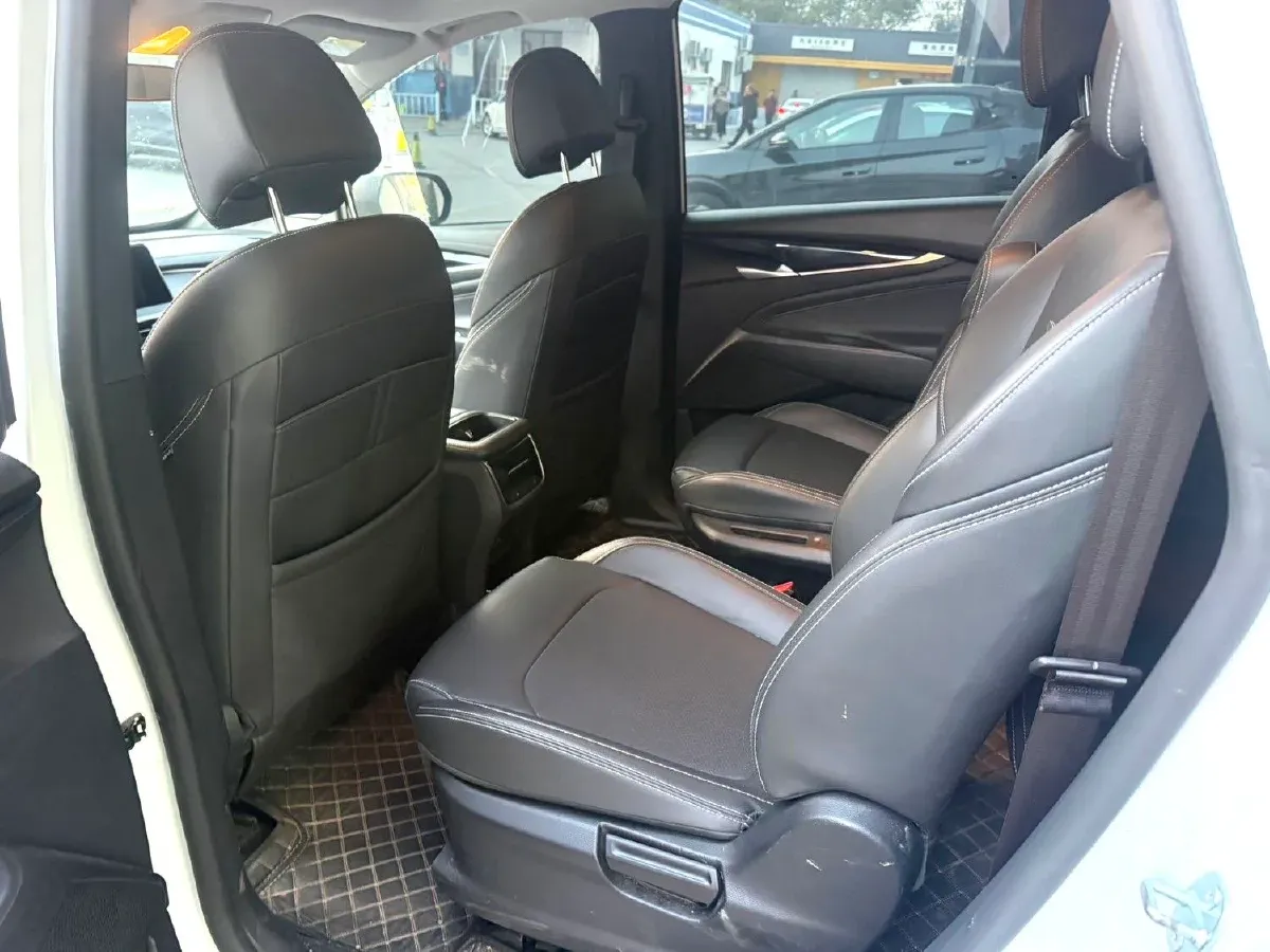 2023 MAXUS G50 1.5T 181HP L4 7DCT,autocango,china used car exporter,china ev exporter,chinese used car exporter,chinese used ev exporter
