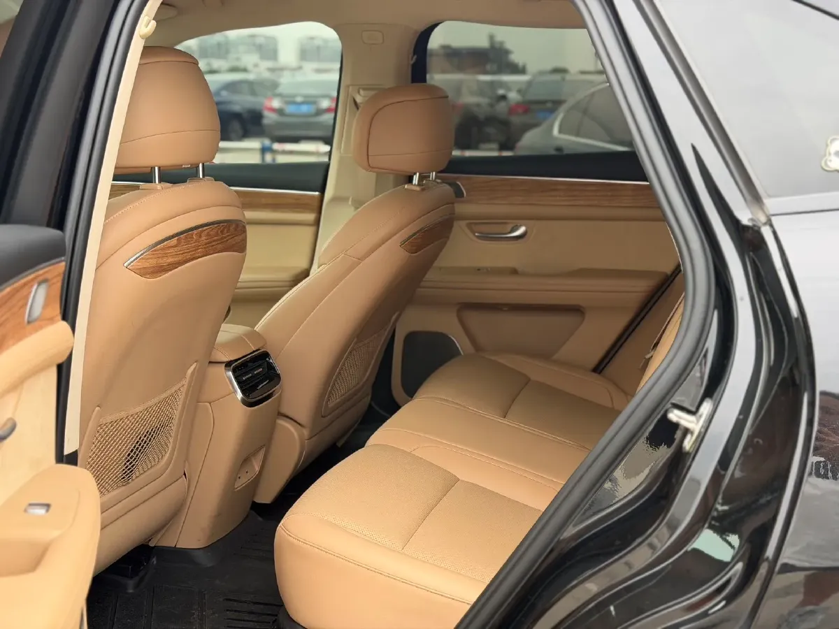 2022 Lincoln Corsair 2.0T 245HP L4 8AT,autocango,china used car exporter,china ev exporter,chinese used car exporter,chinese used ev exporter