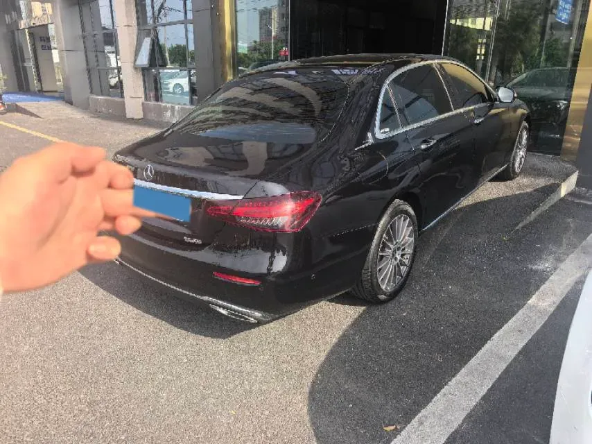 2021 Mercedes-Benz E Class 2.0T 197HP L4 9AT,autocango,china used car exporter,china ev exporter,chinese used car exporter,chinese used ev exporter