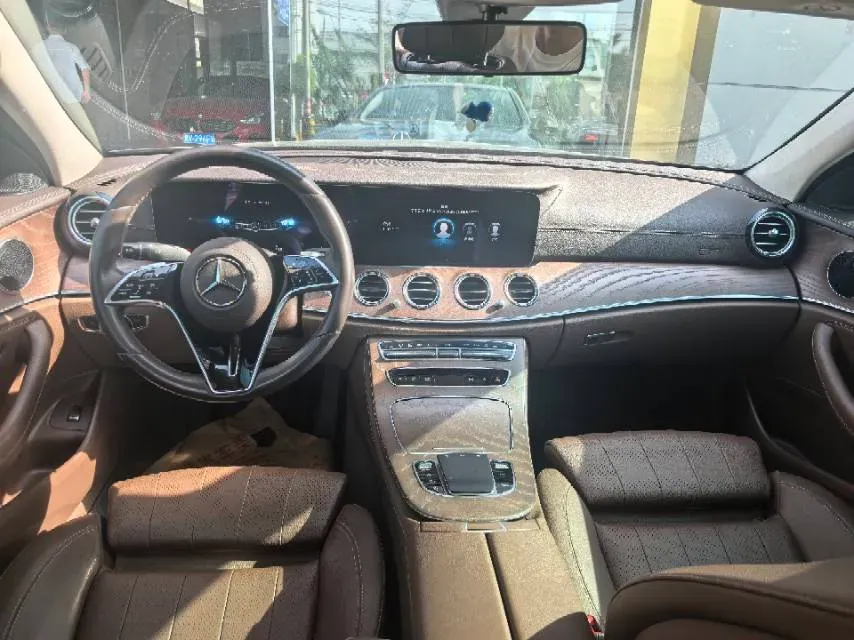 2021 Mercedes-Benz E Class 2.0T 197HP L4 9AT,autocango,china used car exporter,china ev exporter,chinese used car exporter,chinese used ev exporter