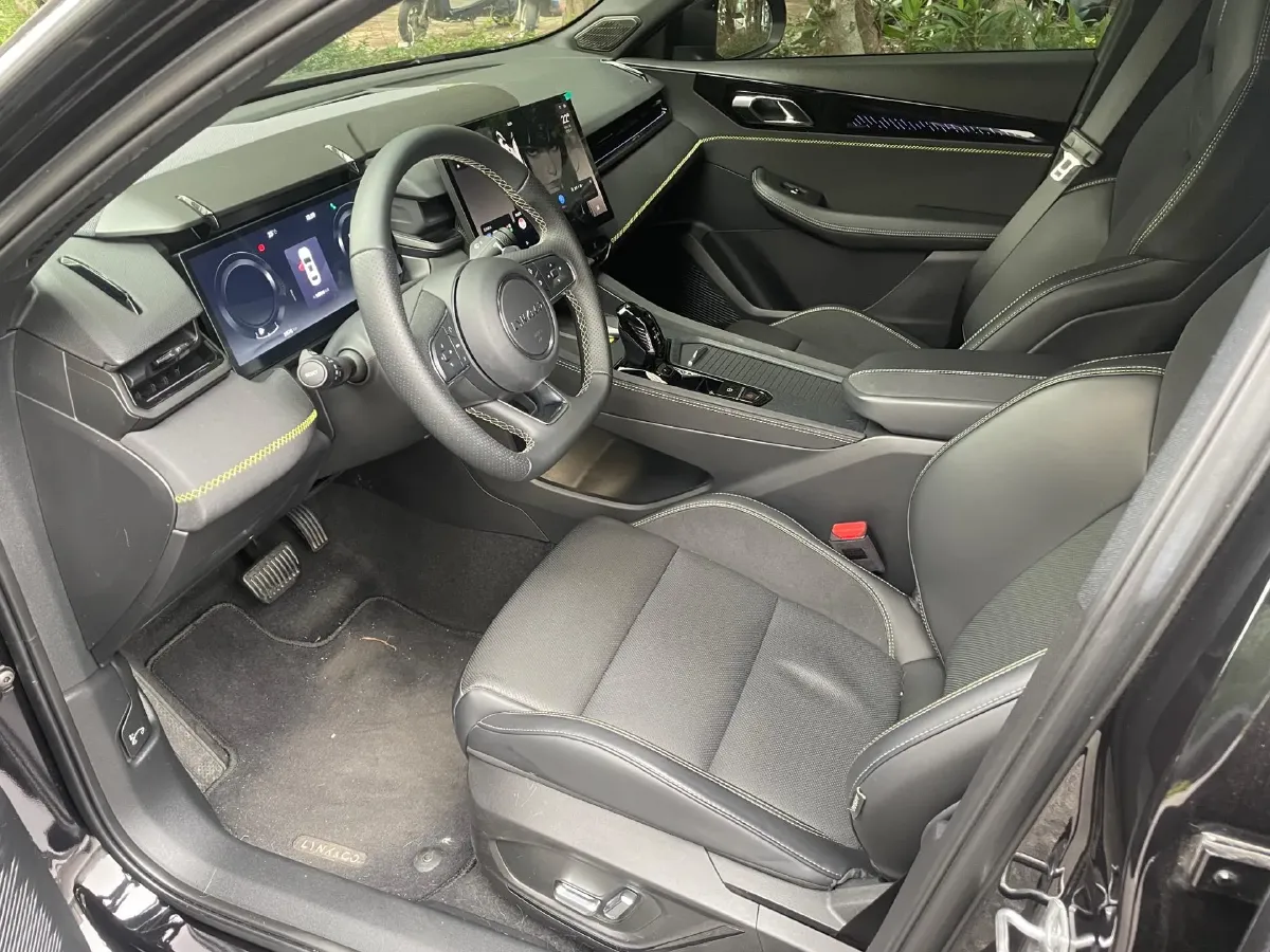 2023 MAXUS G50 1.5T 181HP L4 7DCT,autocango,china used car exporter,china ev exporter,chinese used car exporter,chinese used ev exporter