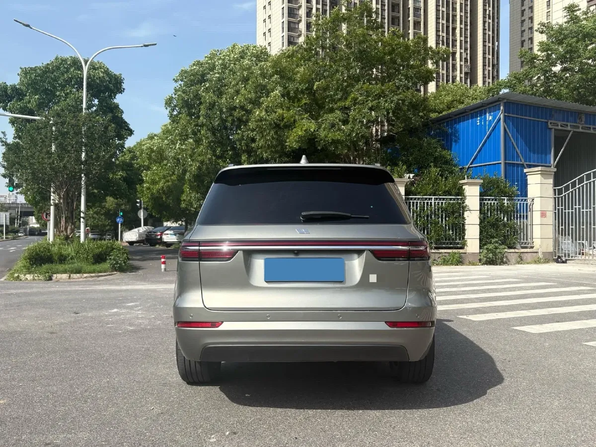 2021 Li ONE Range Extended 131HP REEV 40.5KWH,autocango,china used car exporter,china ev exporter,chinese used car exporter,chinese used ev exporter