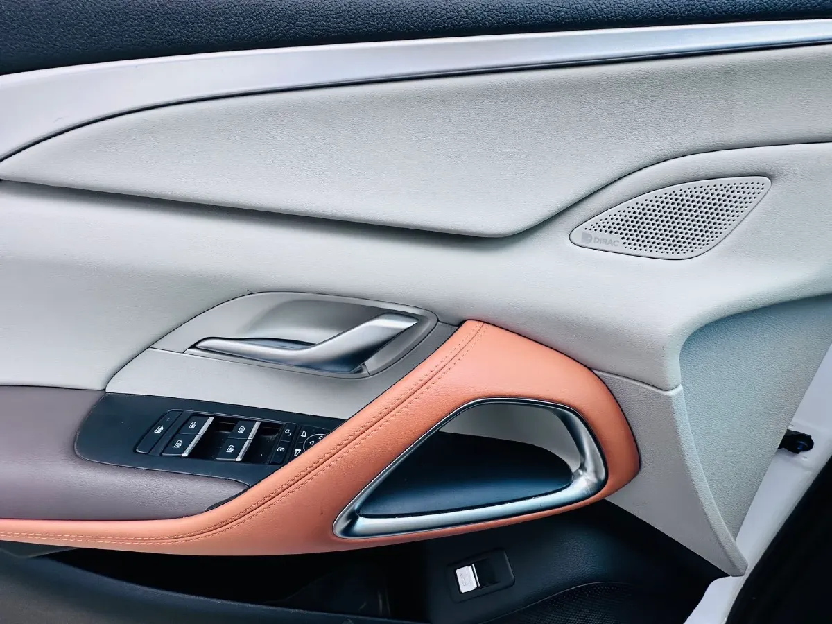 2022 Geely JiaJi 1.5T 177HP L3 7DCT PHEV 15.5KWH,autocango,china used car exporter,china ev exporter,chinese used car exporter,chinese used ev exporter
