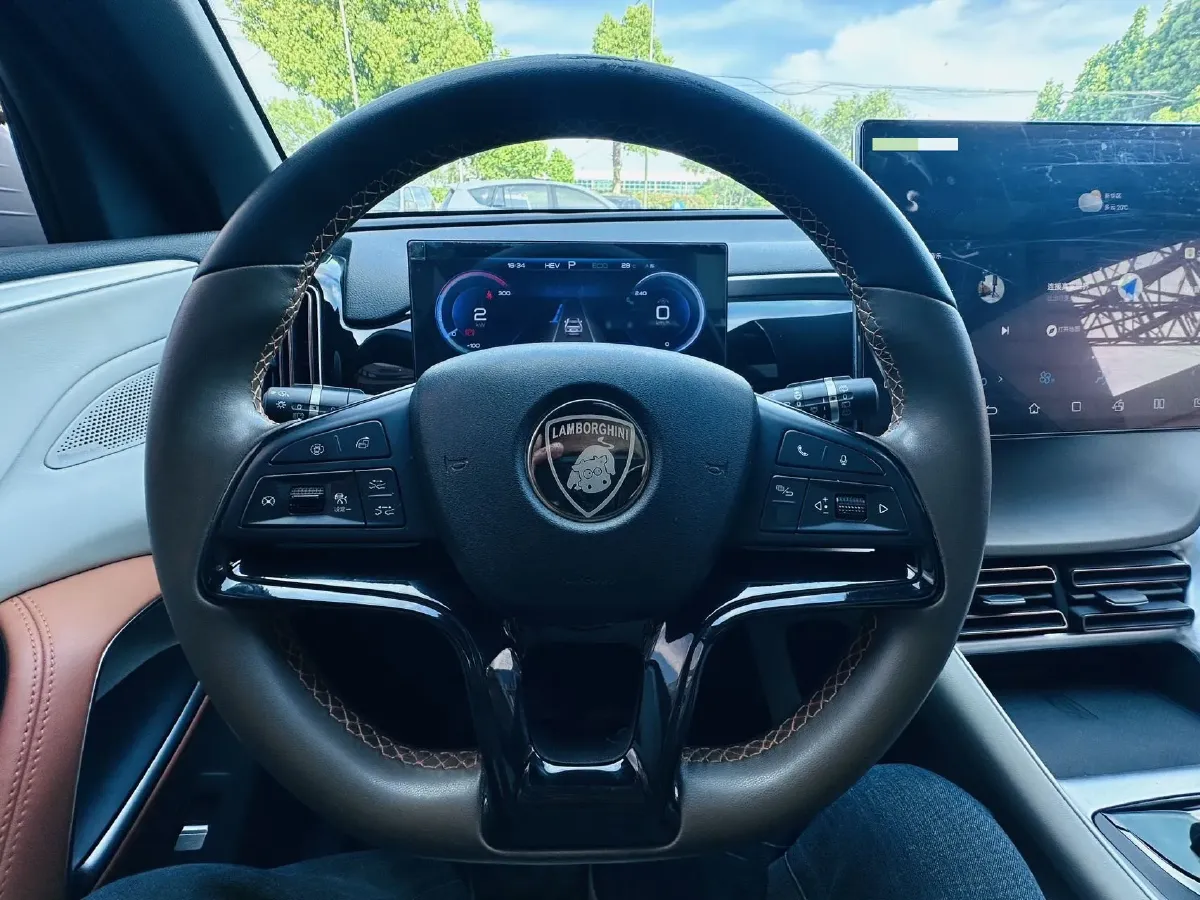 2022 Geely JiaJi 1.5T 177HP L3 7DCT PHEV 15.5KWH,autocango,china used car exporter,china ev exporter,chinese used car exporter,chinese used ev exporter